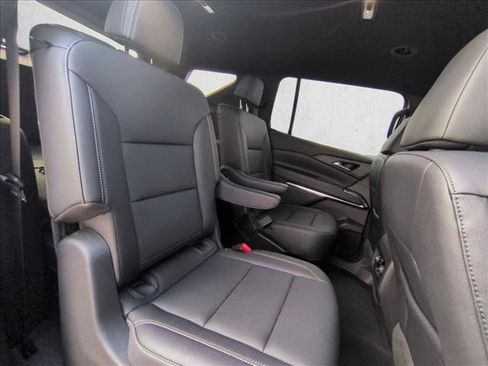 Used 2026 Chevrolet Traverse LT FWD image 20