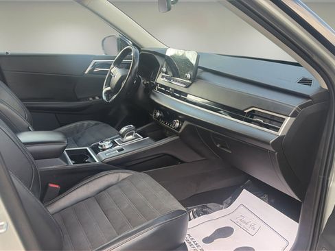 Used 2022 Mitsubishi Outlander SE AWD/4WD image 9
