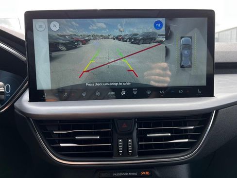 New 2025 Ford Escape SE w/ PHEV Premium Package image 16