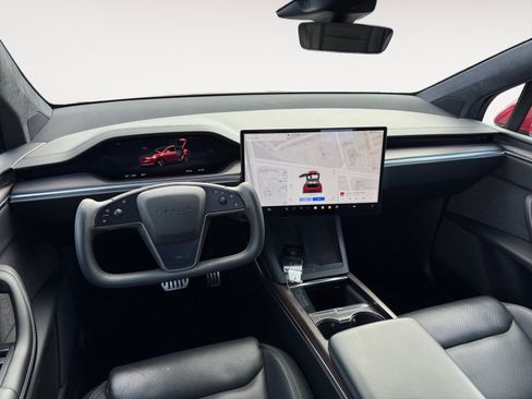 Used 2023 Tesla Model X image 15