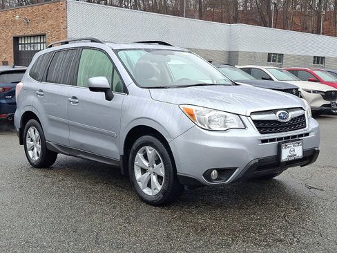 Used 2016 Subaru Forester 2.5i Limited image 3
