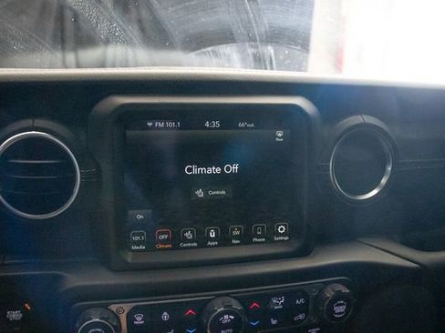 Used 2021 Jeep Wrangler Unlimited Sahara w/ Cold Weather Group image 35