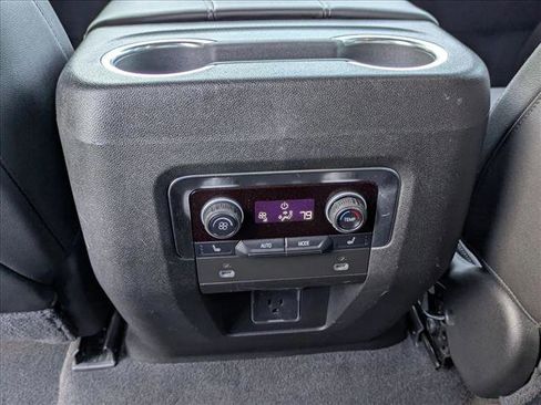 Used 2021 Chevrolet Tahoe LT w/ LT Signature Package image 15