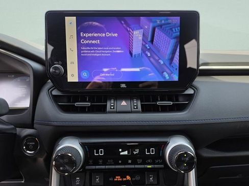 Used 2025 Toyota RAV4 XSE w/ Advanced Technology Package AWD/4WD image 34