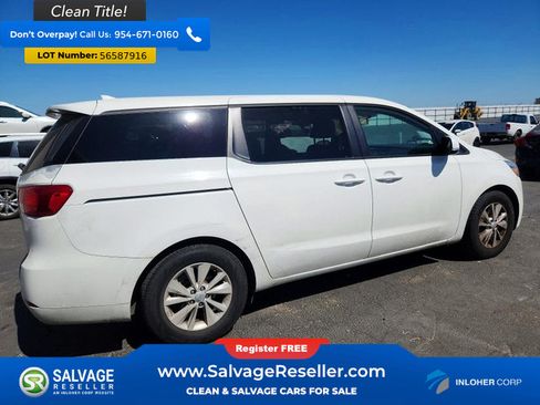 Used 2017 Kia Sedona LX FWD image 4