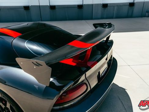 Used 2010 Dodge Viper ACR RWD image 36