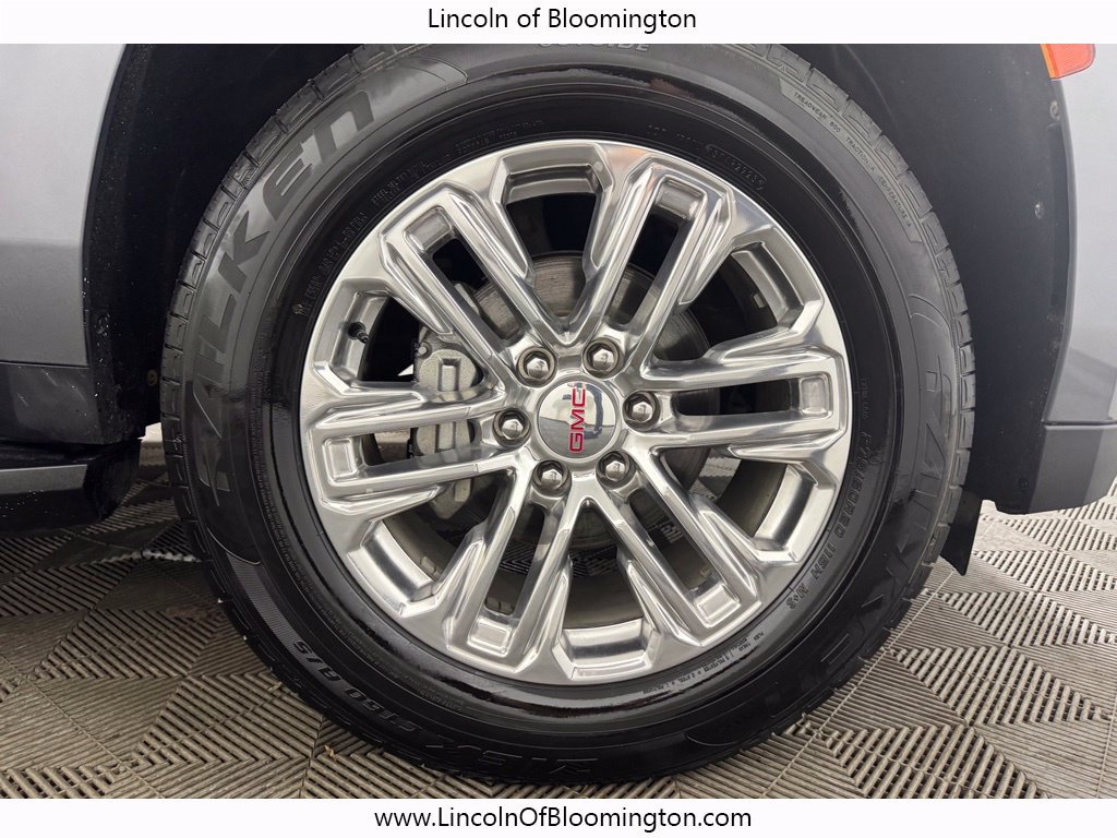 Used 2022 GMC Yukon XL SLT AWD/4WD image 25