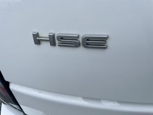 Used 2016 Land Rover Range Rover HSE AWD/4WD image 33