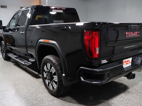 Used 2020 GMC Sierra 2500 Denali image 9