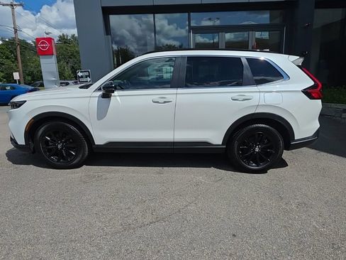 Used 2025 Honda CR-V Sport-L image 2