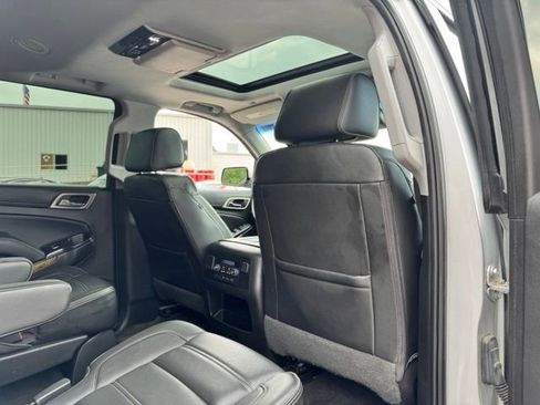 Used 2017 GMC Yukon XL Denali w/ Open Road Package RWD image 18