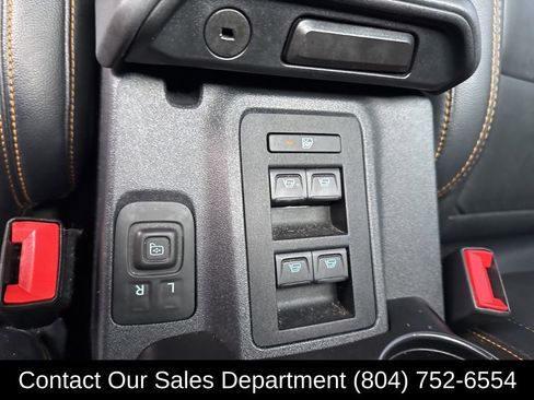 Used 2022 Ford Bronco Badlands image 19