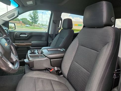 Certified 2020 Chevrolet Silverado 1500 LT w/ Convenience Package AWD/4WD image 14