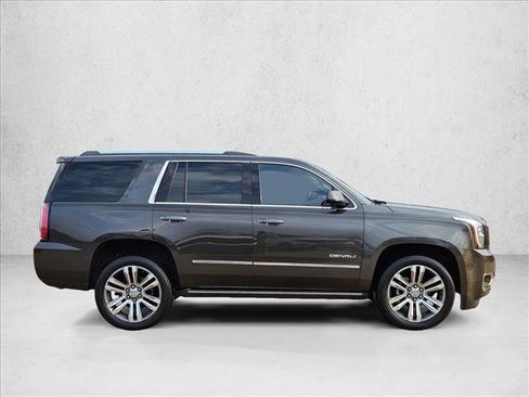 Used 2019 GMC Yukon Denali w/ Denali Ultimate Package image 4