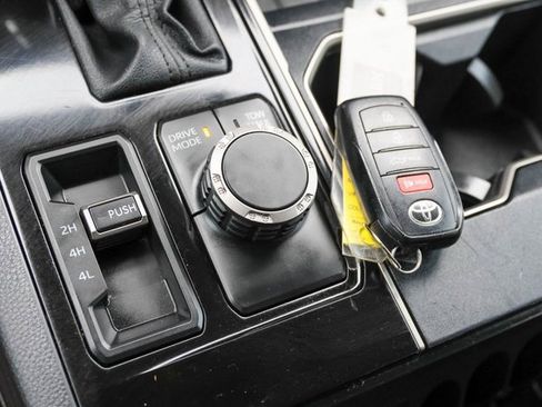 Used 2023 Toyota Tundra SR5 image 22