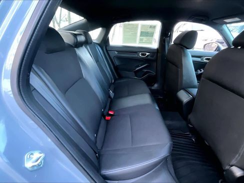 Used 2023 Honda Civic Sport image 18