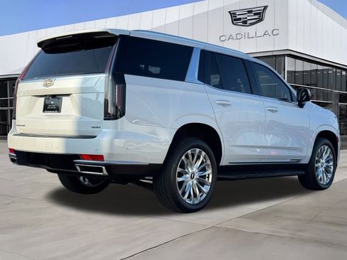 Certified 2023 Cadillac Escalade Premium Luxury w/ Performance Package image 7