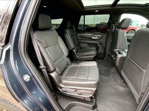 Used 2021 Chevrolet Tahoe Z71 w/ Z71 Signature Package image 39