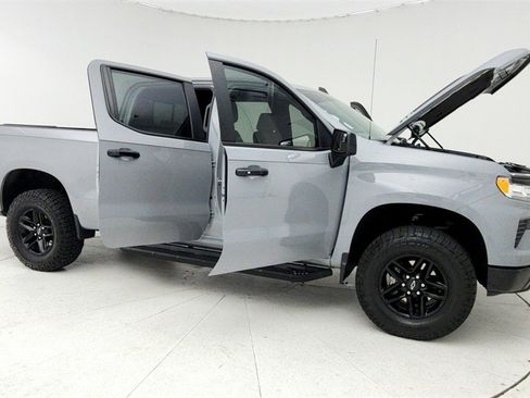 Certified 2024 Chevrolet Silverado 1500 LT Trail Boss w/ Convenience Package II image 13