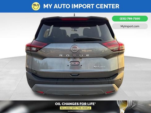 Used 2023 Nissan Rogue SV image 6