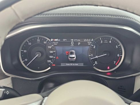 Used 2022 Jaguar F-PACE S image 23