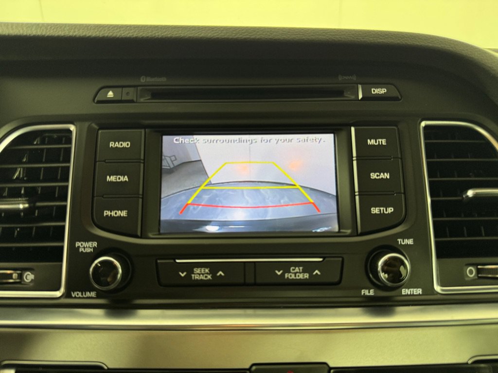 Used 2015 Hyundai Sonata Sport w/ Option Group 03 FWD image 18