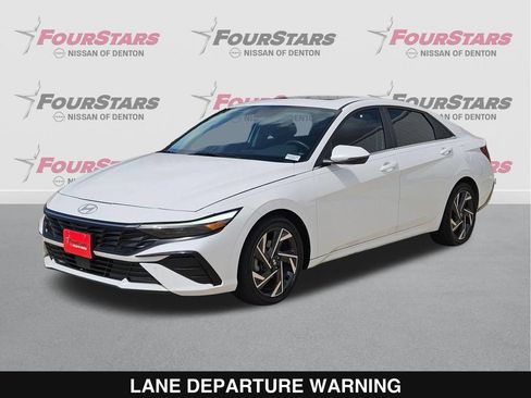 Used 2024 Hyundai Elantra Limited FWD image 9
