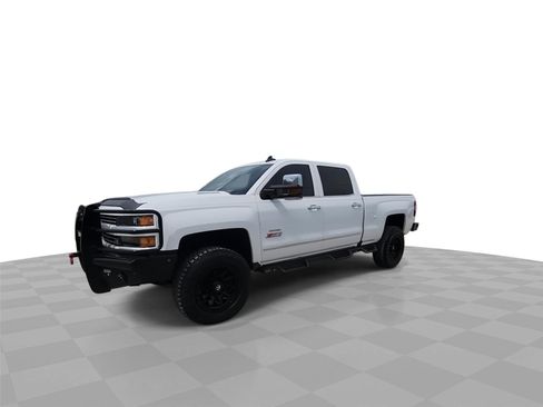 Used 2016 Chevrolet Silverado 2500 LTZ w/ Duramax Plus Package AWD/4WD image 4