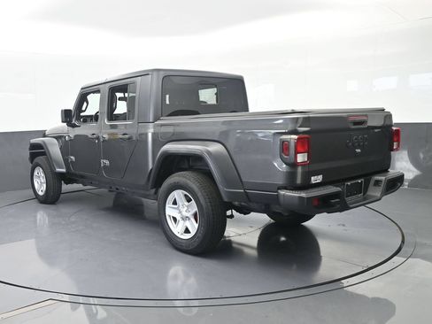 Used 2020 Jeep Gladiator Sport w/ Quick Order Package 24S AWD/4WD image 4
