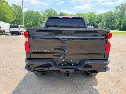 Used 2021 Chevrolet Silverado 1500 LT Trail Boss w/ Bed Protection Package AWD/4WD image 6