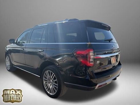 Used 2024 Ford Expedition Limited image 8