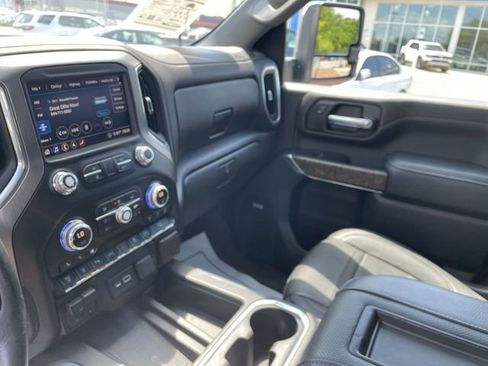Used 2020 GMC Sierra 2500 Denali w/ Denali Ultimate Package AWD/4WD image 13