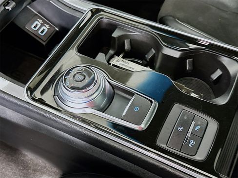 Used 2019 Ford Edge ST w/ Equipment Group 401A image 17