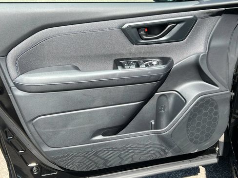 New 2026 Subaru Forester Premium AWD/4WD image 13