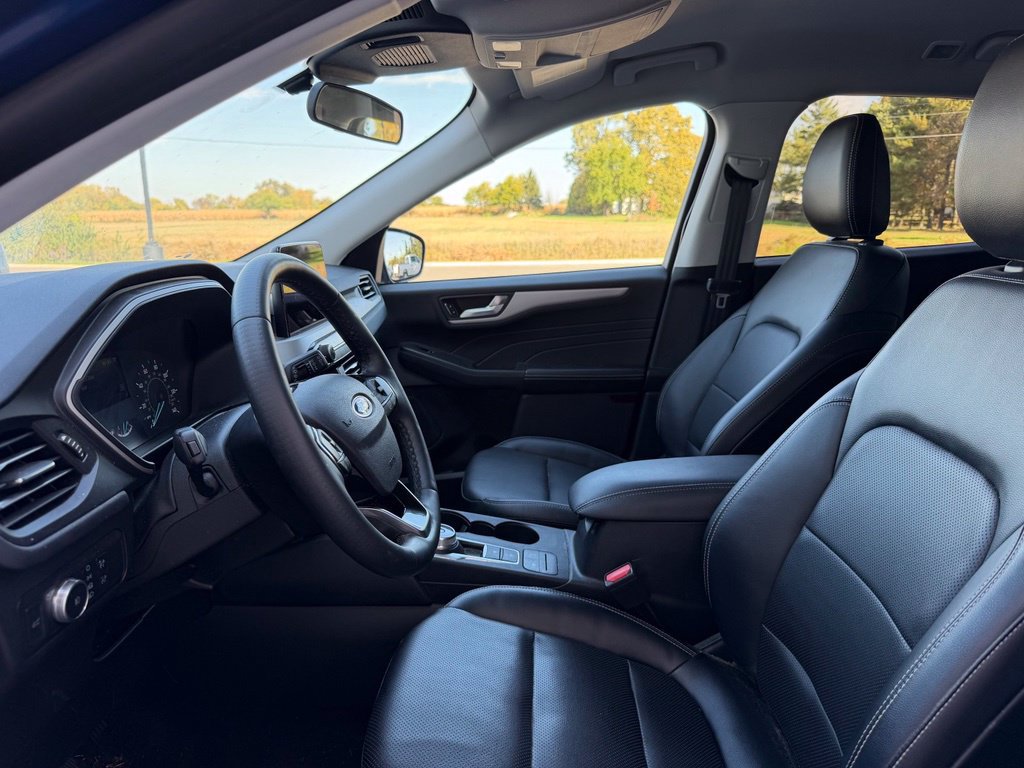 Used 2022 Ford Escape SEL AWD/4WD image 10