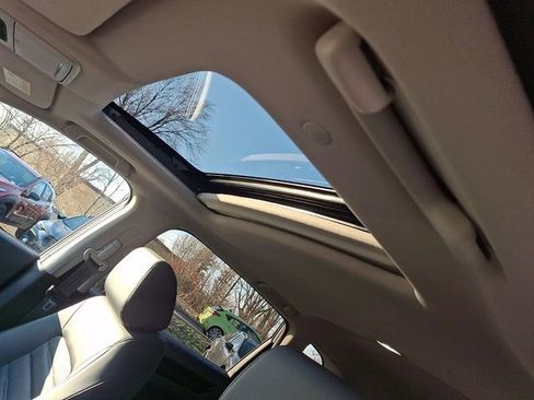 Used 2023 Honda CR-V EX-L image 14