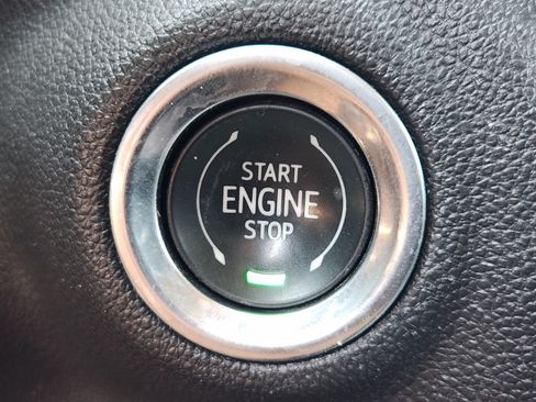 Used 2020 Chevrolet Silverado 1500 RST w/ Texas Edition RWD image 22