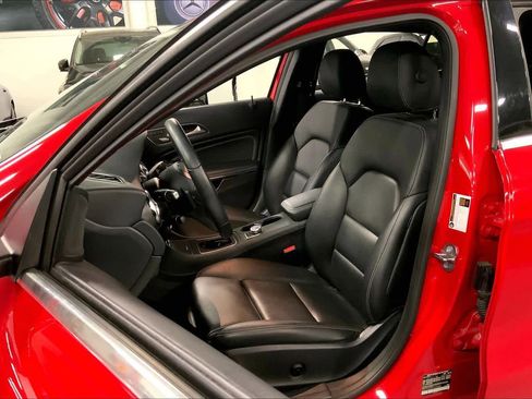 Used 2020 Mercedes-Benz GLA 250 image 7