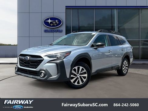 Used 2023 Subaru Outback Premium AWD/4WD image 1