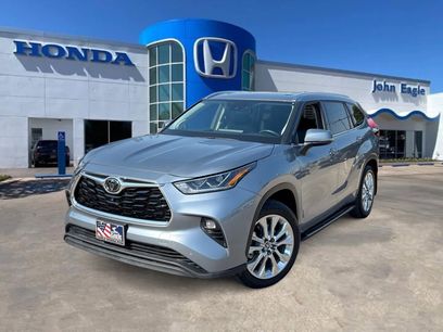Used 2021 Toyota Highlander Limited