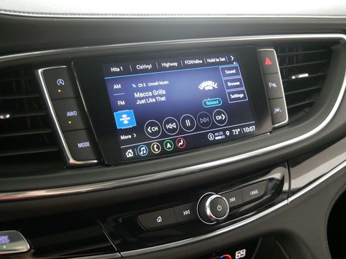 Used 2024 Buick Enclave Avenir w/ Avenir Technology Package AWD/4WD image 22