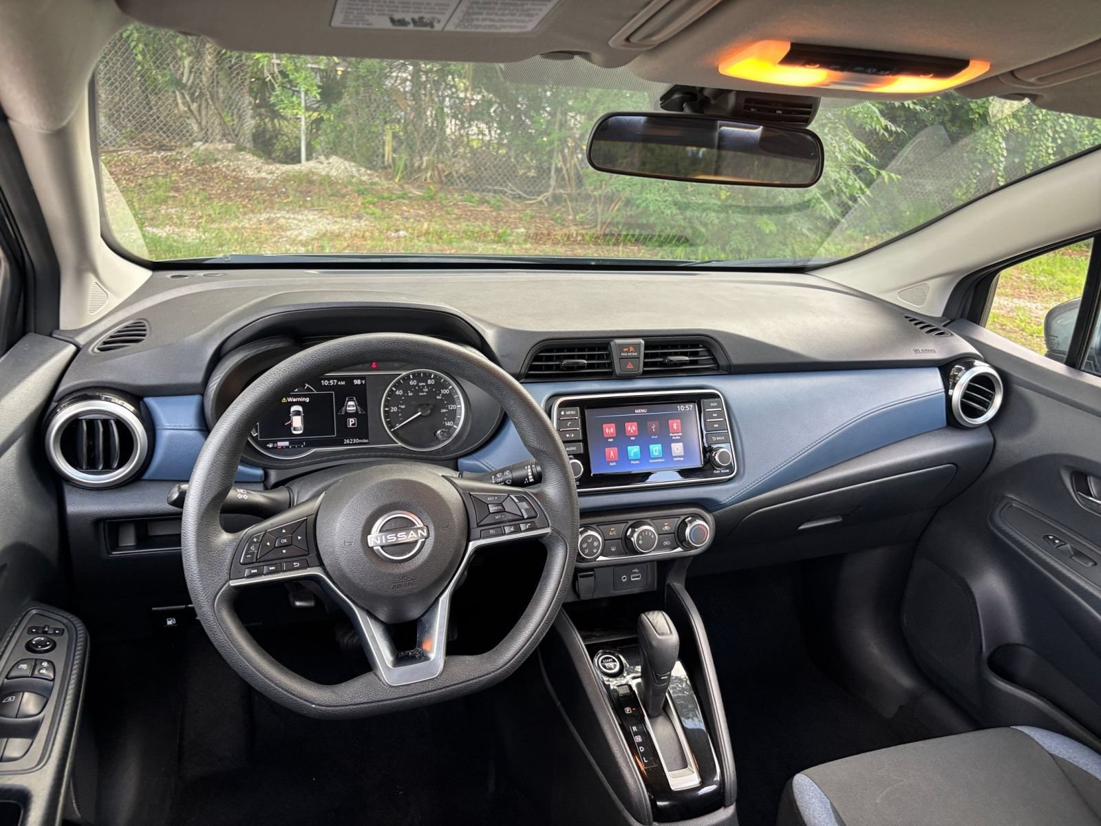 Used 2025 Nissan Versa SV FWD image 30