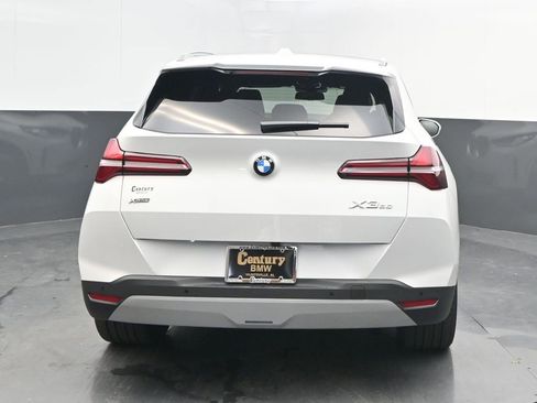 Used 2025 BMW X3 xDrive30i w/ Premium Package image 6