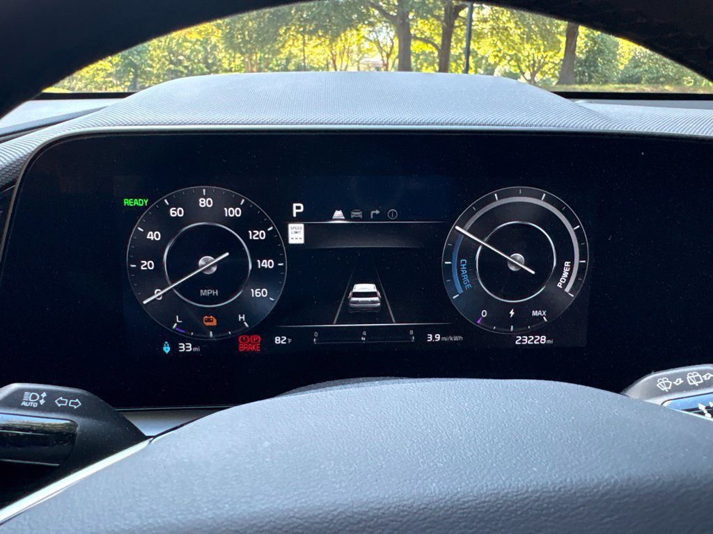 Used 2025 Kia Niro Wind w/ Wind Preserve Package FWD image 17