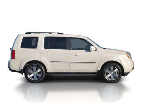 Used 2015 Honda Pilot Touring image 9