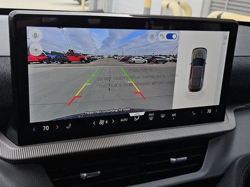 New 2025 Ford Explorer Active image 17