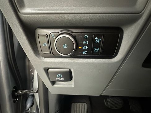 Used 2024 Ford F150 XLT AWD/4WD image 21