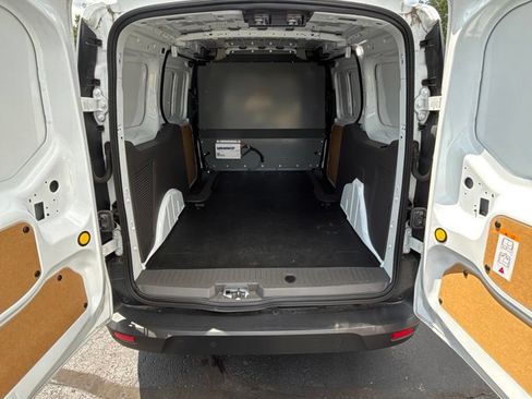 Used 2022 Ford Transit Connect XL FWD image 14