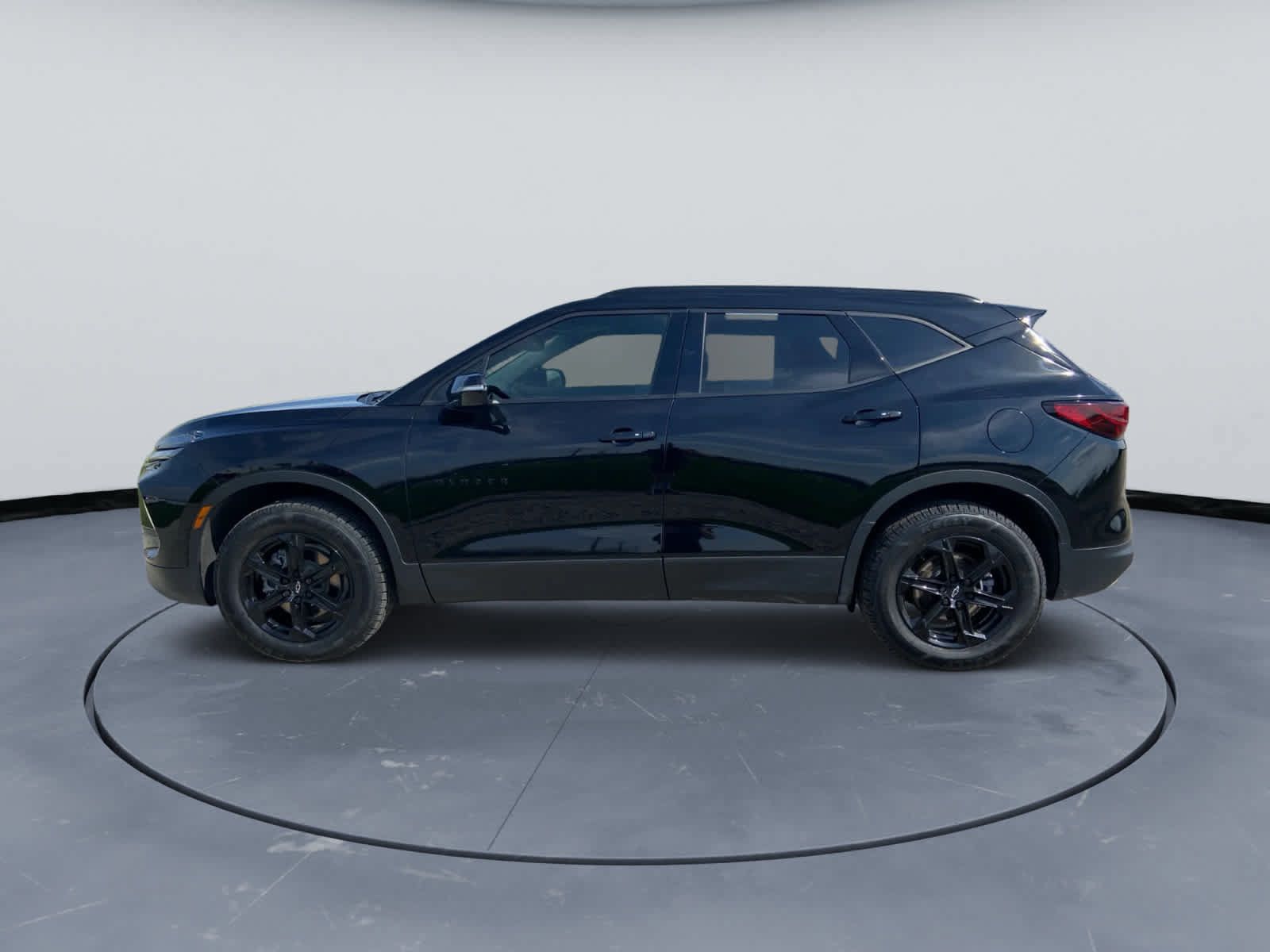 Used 2023 Chevrolet Blazer LT w/ Midnight/Sport Edition AWD/4WD image 9
