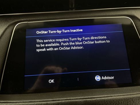 Used 2023 Cadillac XT4 Luxury AWD/4WD image 8